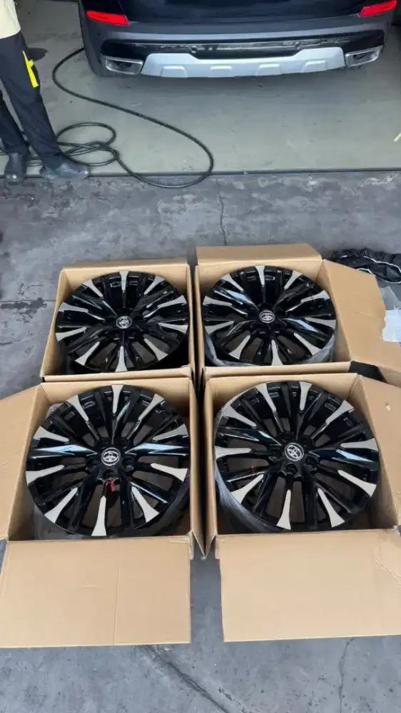 di jual velg rep vellfire r19 pcd 5x120 husus vellfire yg terbaru