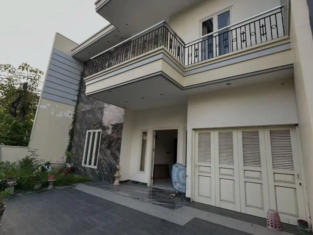 Dijual rumah eastwood citraland