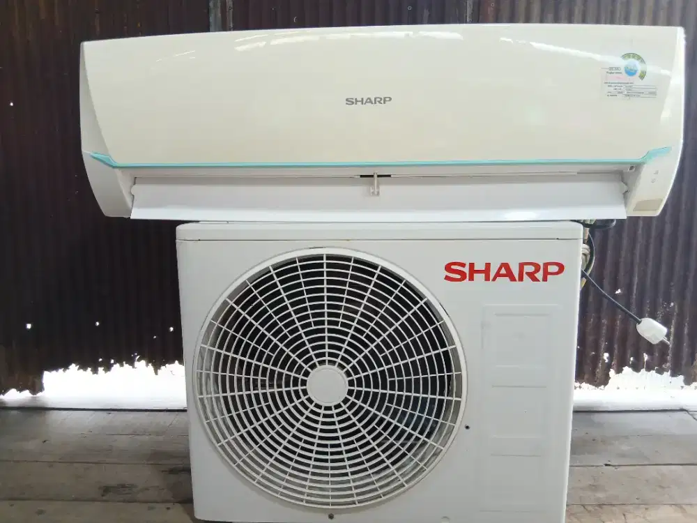 MENJUAL AC BEKAS 1/2 PK KOMPLIT