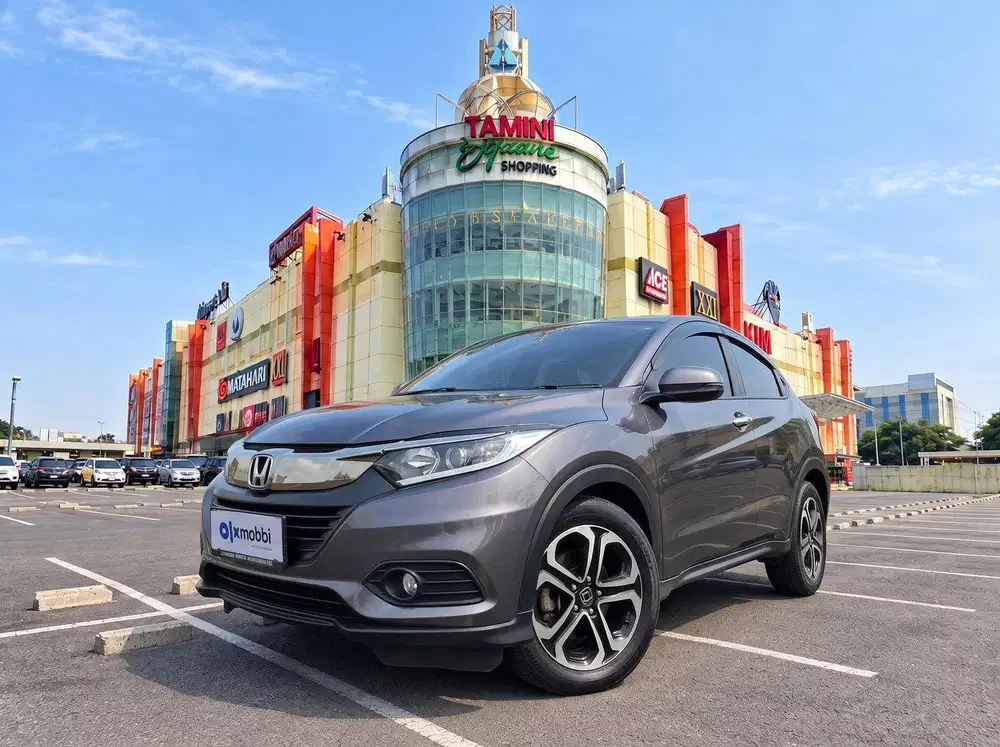 TDP RENDAH - Honda HR-V 1.5 E Bensin-AT 2019 Abu CAHND