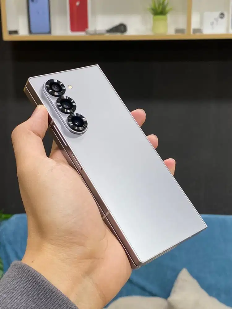 Samsung Galaxy Z Fold 6 12/256GB Silver Sein