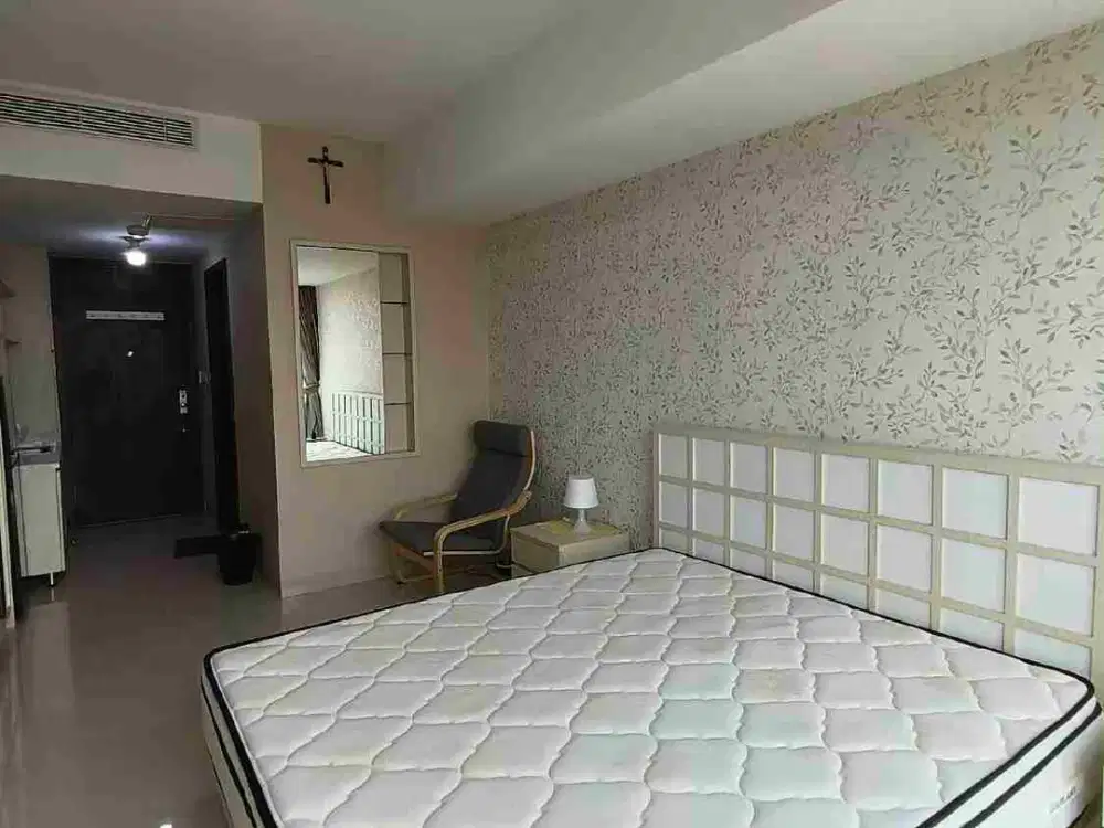 Apartemen U Residence 3, lantai bawah, view timur UPH dan furnish bagus