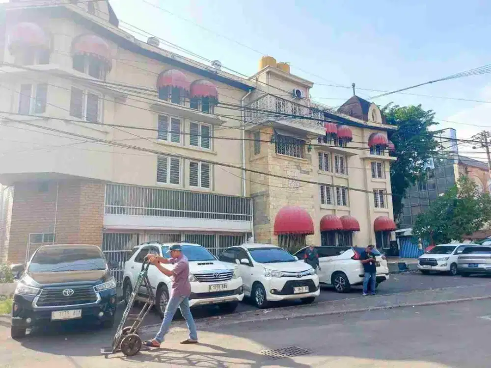Dijual Cepat Rumah Vintage Estetik di Pusat Perdagangan&Kebudayaan  Kota Lama - Surabaya Pusat .. Dekat Kya Kya&Jembatan Merah Plaza Surabaya