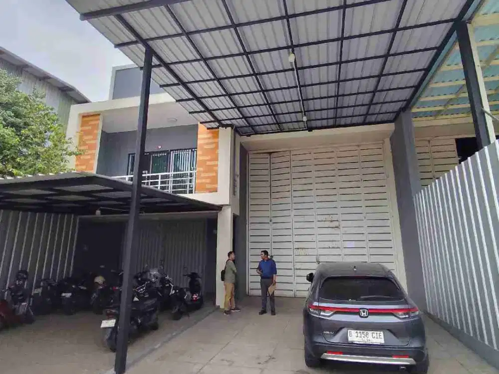 gudang siap pakai lokasi strategis dekat gading Serpong luas 500meter