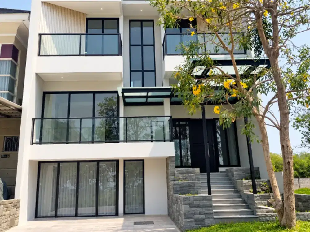 Rumah Pakuwon City Baru Palm Beach