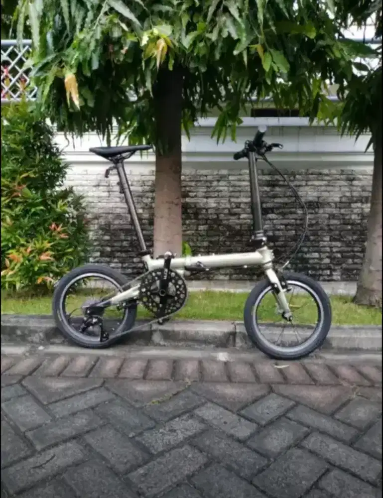 Sepeda lipat. camp hazy. 9 speed.