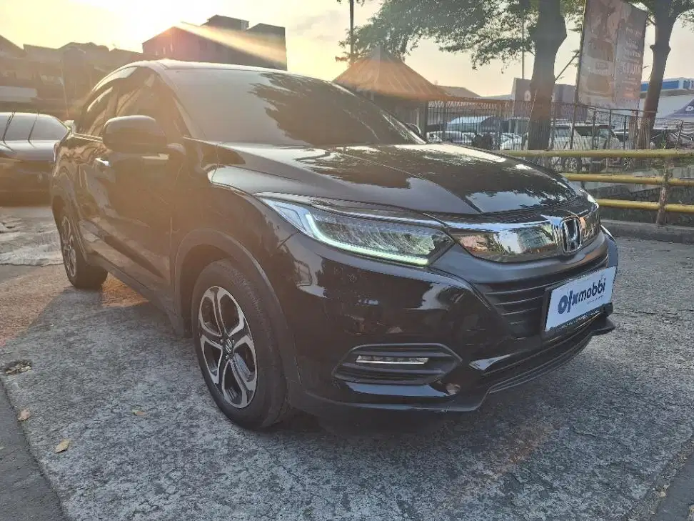 DP MURAH Honda HR-V 1.5 E Special Edition Bensin-AT 2021  CYCJD