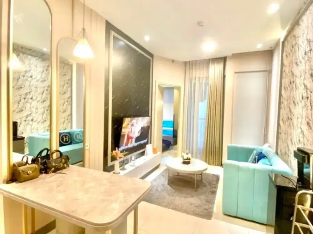 Apartemen Pakuwon Indah Tower BENSON LT 32 STRATEGIS FULL FURNISHED, Siap Huni, Tinggal Bawa Koper!