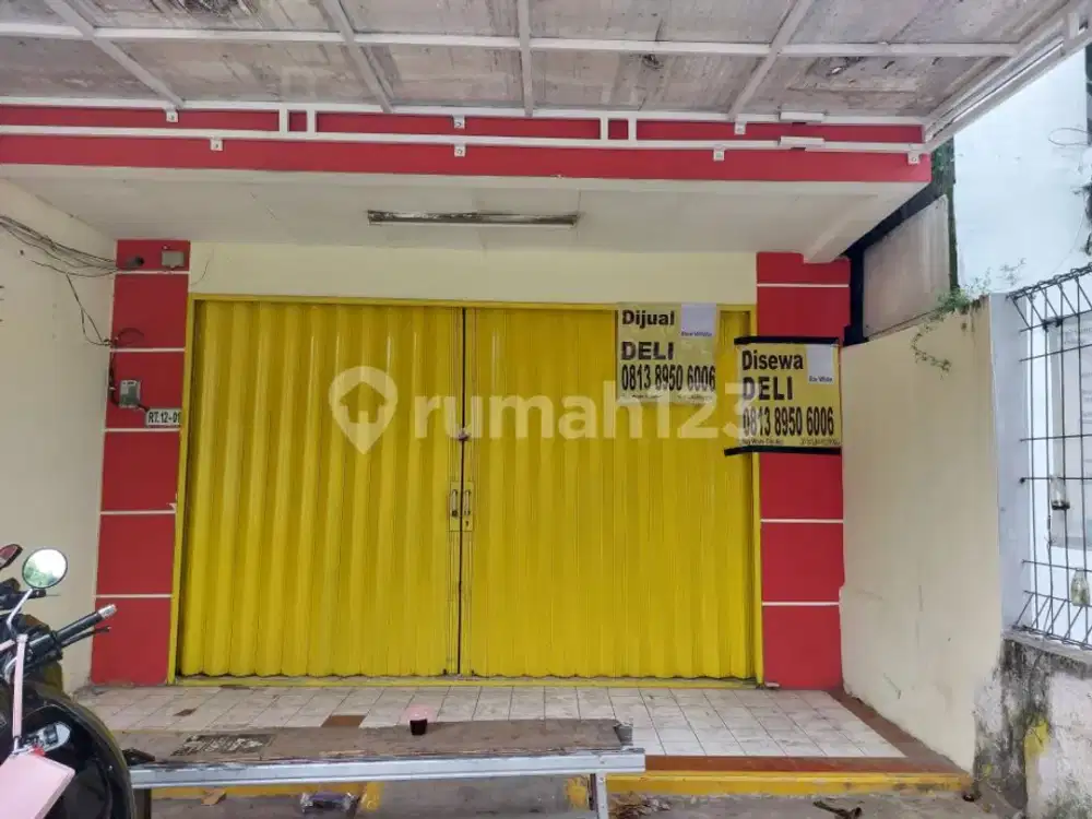 Ruko 2 lantai siap huni, depan jalan raya Kranggan Jatisampurna Bekasi