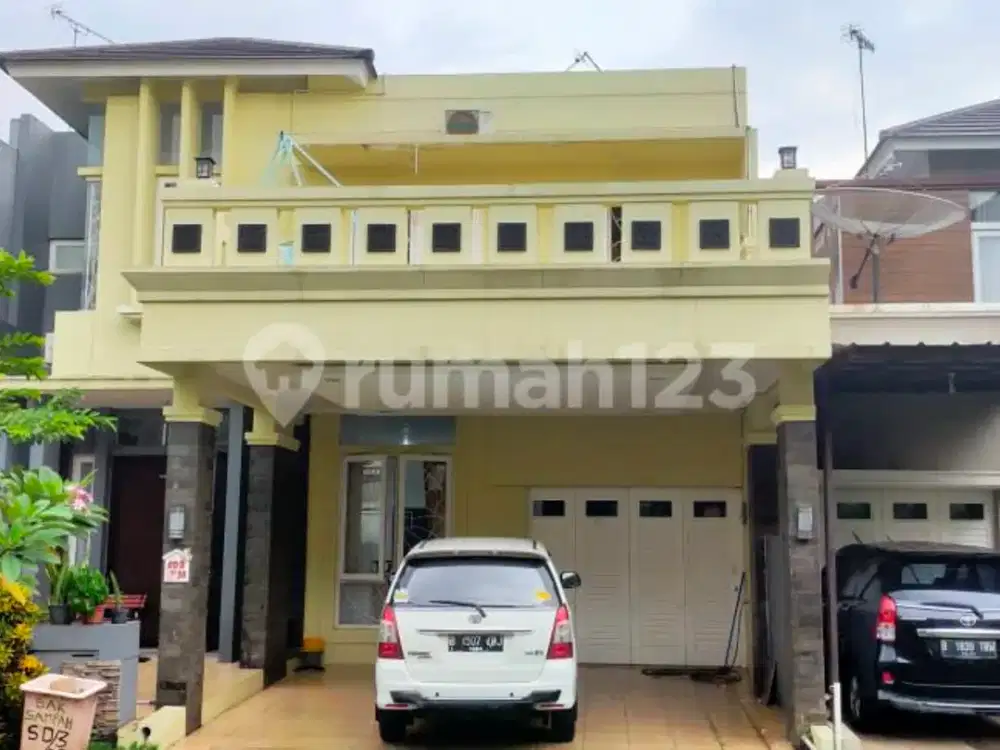 Rumah Minimalis Terawat dalam Cluster Livingstone Kota wisata