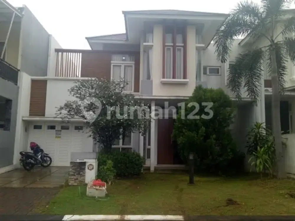 kan Rumah  2 lantai, baru, siap huni,bebas banjir dan asri Kota Wisata Cibubur.