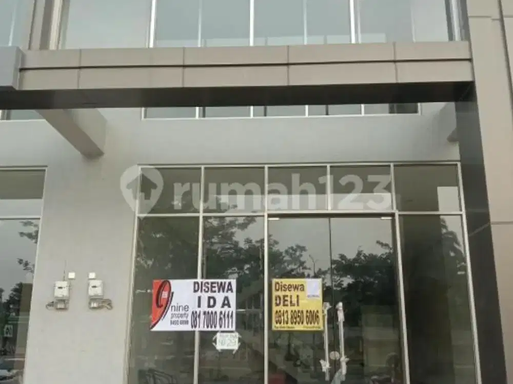 Ruko Devant 4 Lantai, Ada Lift di Kota Wisata Cibubur
