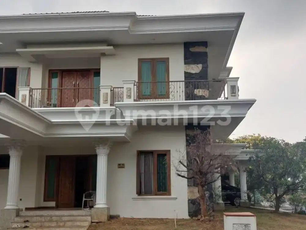 Rumah Hoek Bangun Sendiri di Dalam Cluster Kota Wisata, Cibubur