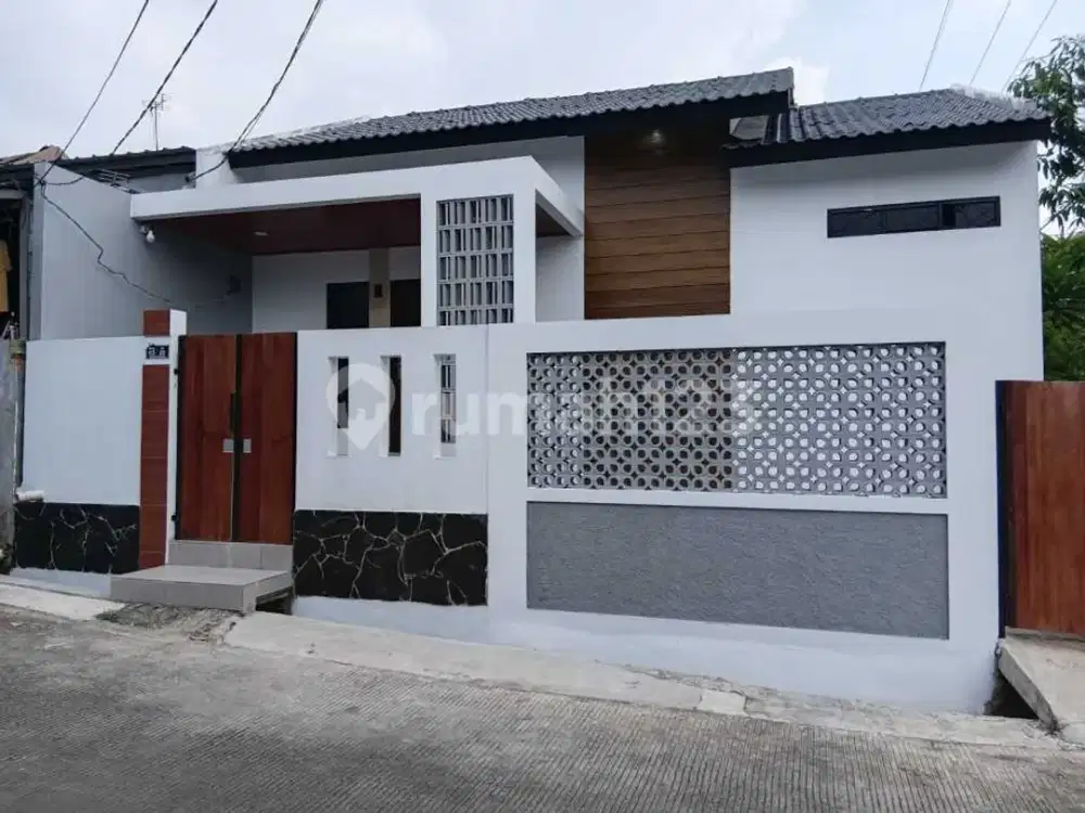 Rumah Baru Hoek 1 Lantai di Dalam Perumahan Grand Harmoni Cileungsi Bogor Jawa Barat