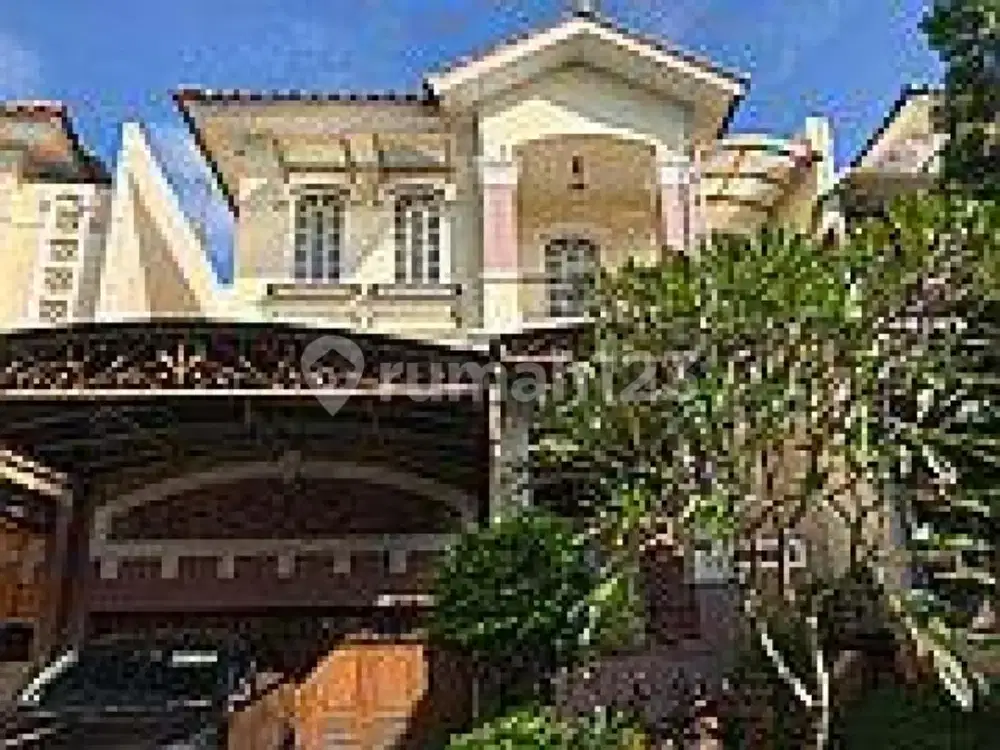Rumah 2 Lantai Sudah Renovasi,Siap Huni, Cantik, Asri Dalam Perumahan Rafless Hill Cibubur
