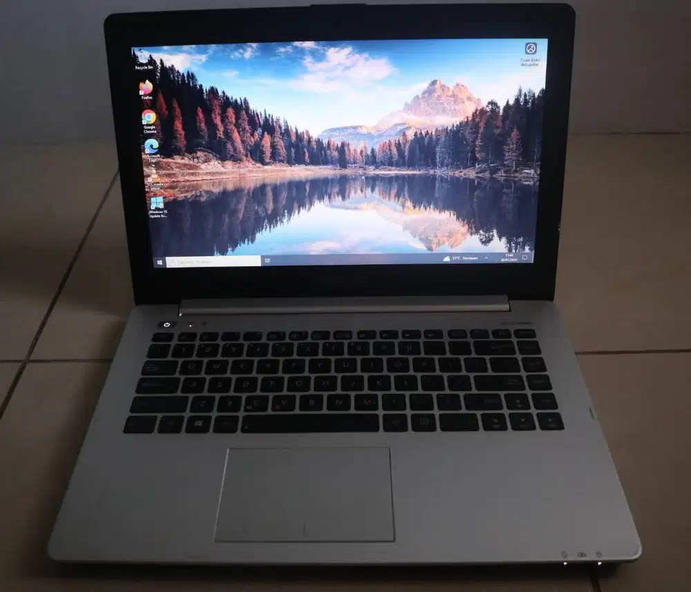 Laptop Asus tipe A451L - Corei5 RAM 8GB HDD 1TB
