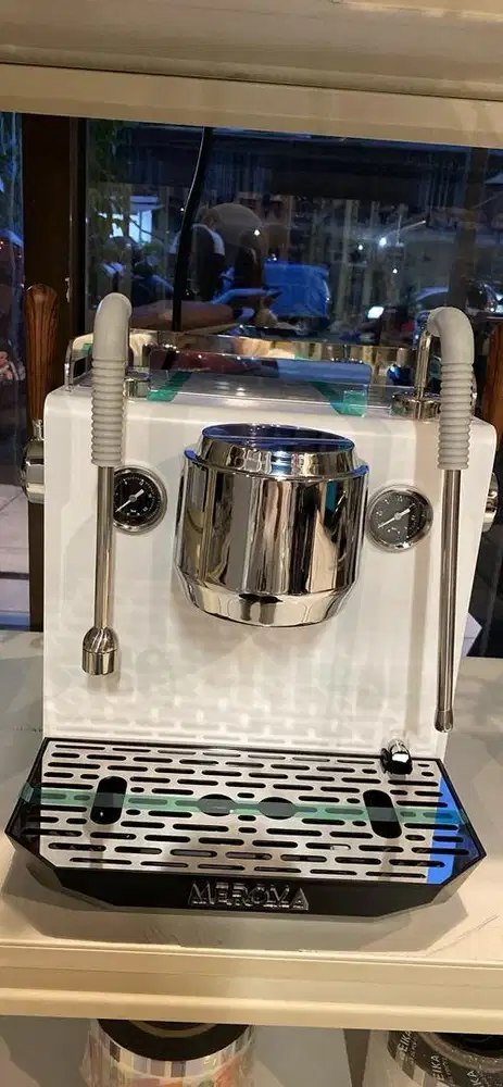 Mesin Espresso Merova DR7105