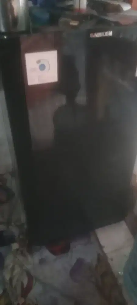 Kulkas bekas merek sanken