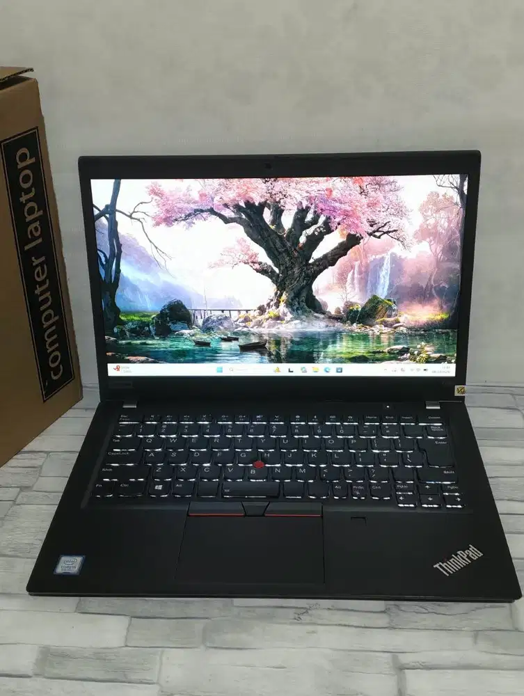 Lenovo Thinkpad T490s Core i5-8265U Ram 16Gb SSD 512Gb Layar 14 FHD