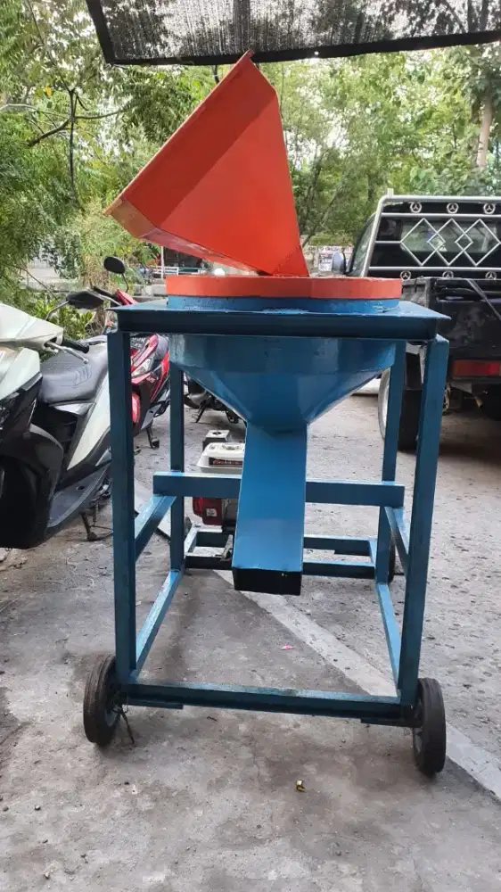 MESIN PEMIPIL / PEMECAH KULIT KEMIRI / MESIN PENGUPAS KEMIRI