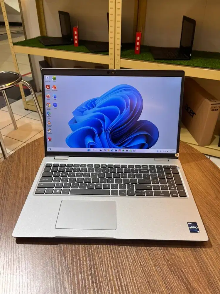 Laptop dell 5530 Core i5 Gen 12 Ram 8GB SSD 256GB