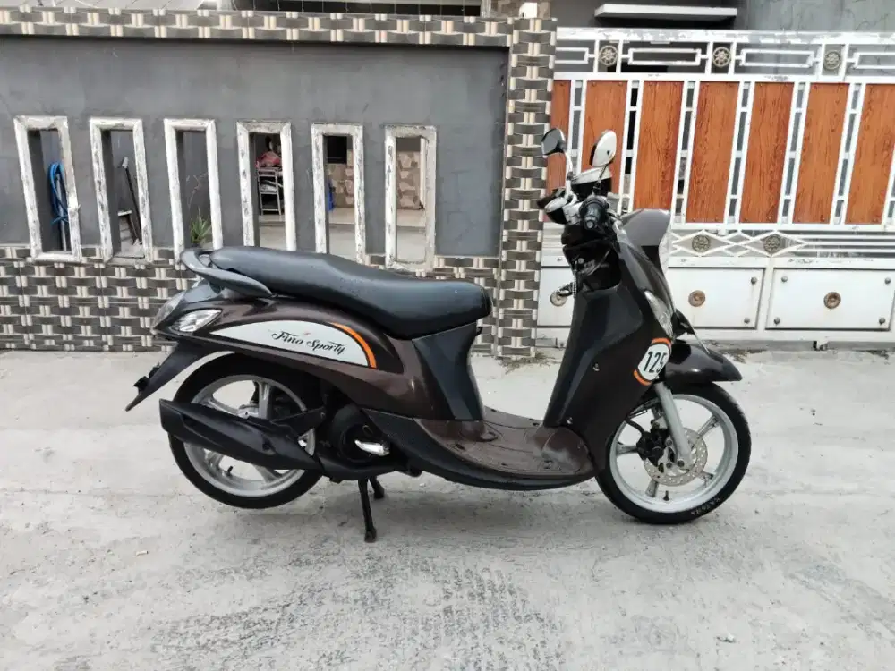 Yamaha Fino 125cc thn 2018 mesin cvt halus siap pakai di Tangerang