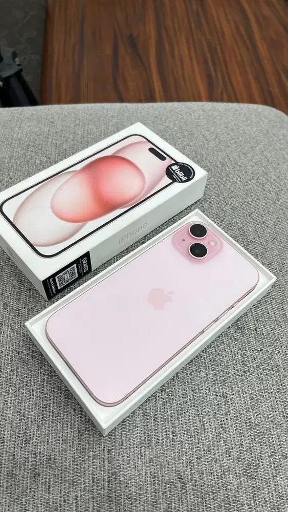 iPhone 15 128 Gb iBox LIKE NEW GARANSI ON