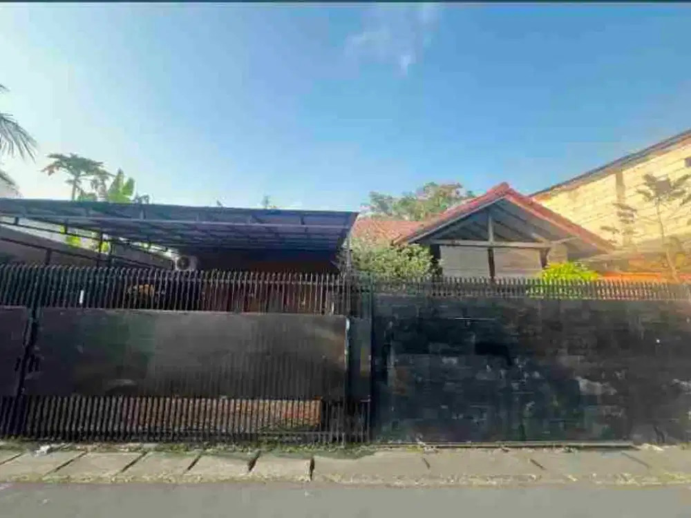 DIJUAL RUMAH DEKAT GREENLAKE CIPONDOH TNG