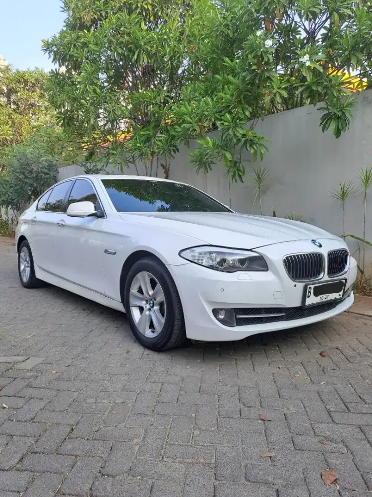 CASH BMW 528i 2013 GRESS