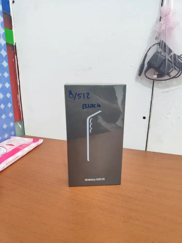 Samsung S25FE 5G 8/512gb new