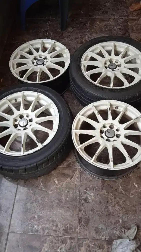 Bekas sedan peleg racing sedan mazda ring 17 minat serius monggo