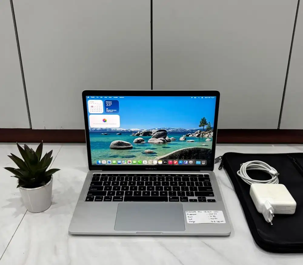Macbook Pro touchbar 13inc 2020 chip M1 ram 16Gb ssd 256Gb