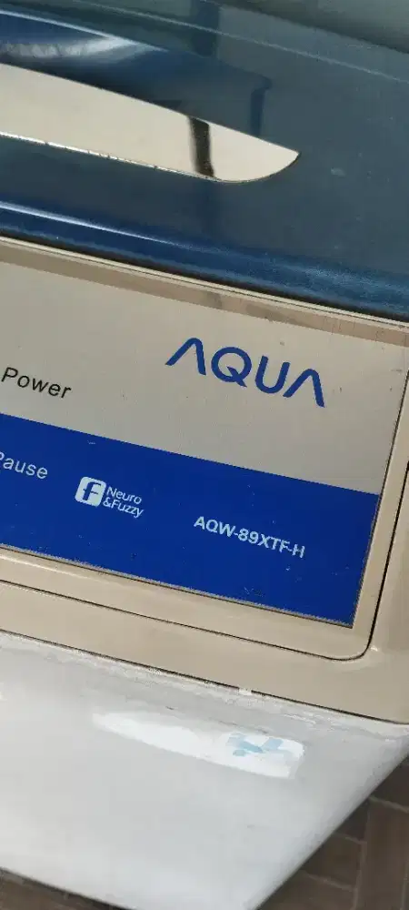 Mesin Cuci 1 Tabung Top Loading AQUA 8.0kg Seri AQW-89XTF-H