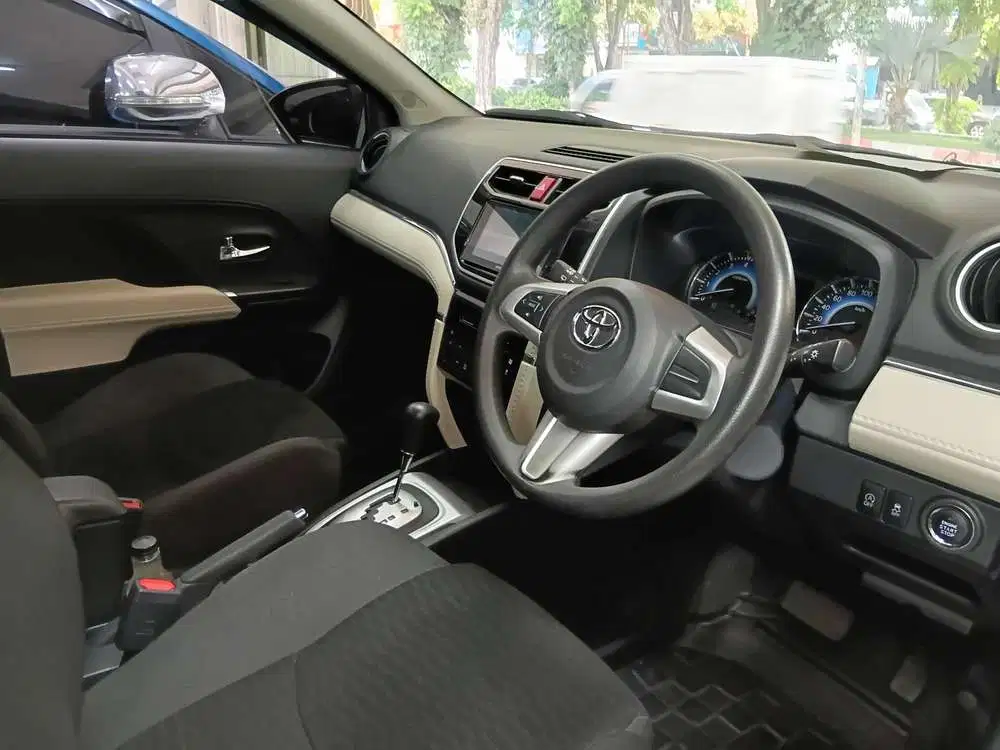 Toyota Rush 2023 siap.pakai