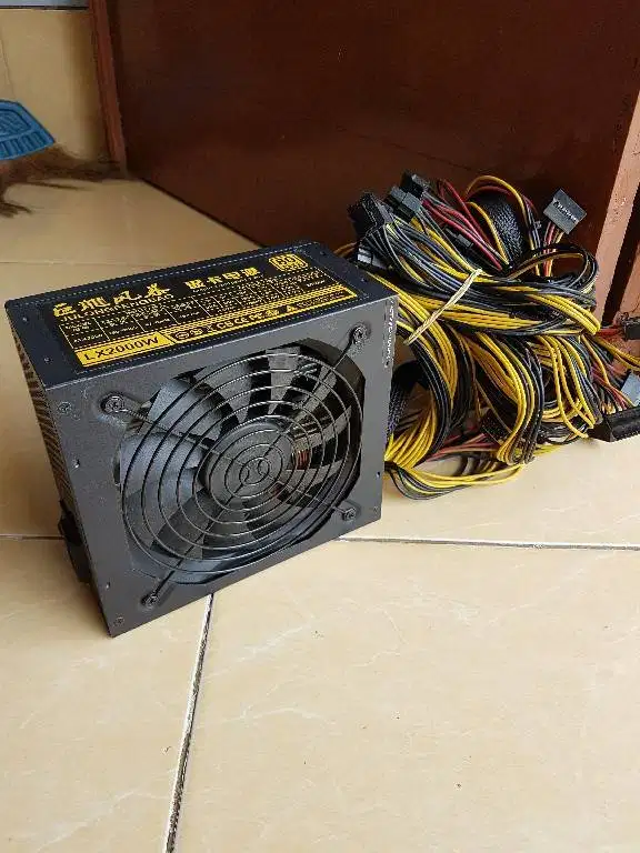 PSU Julongfengbao ATX2000 2000w 80+ Platinum 16x8 pin vga