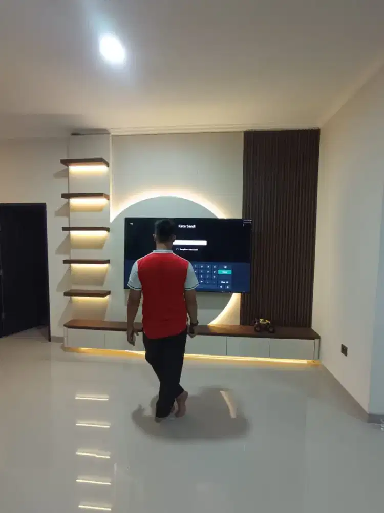 Backdrobe TV minimalis