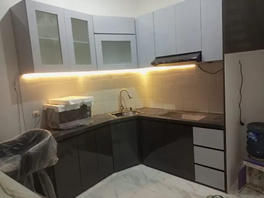 Kitchen set minimalis