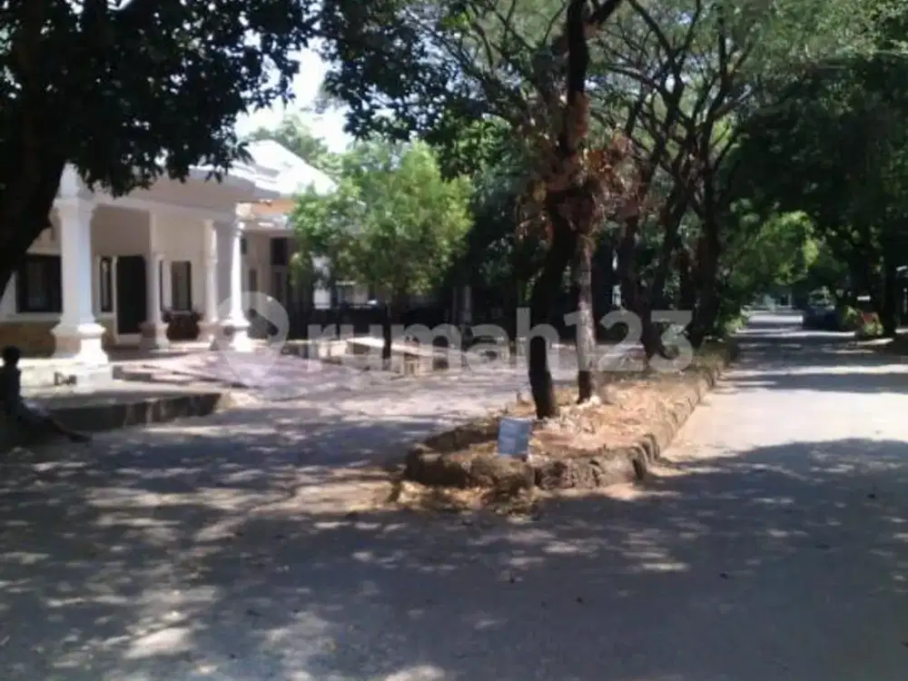 Rumah 2 lantai, hoek  sudah renovasi, siap huni  di Taman Sari Persada Raya Jatibening  Bekasi