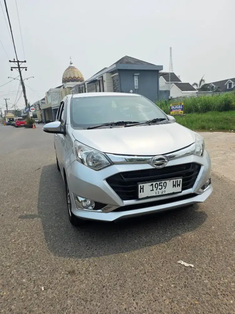 Sigra 1.2 R matic 2018