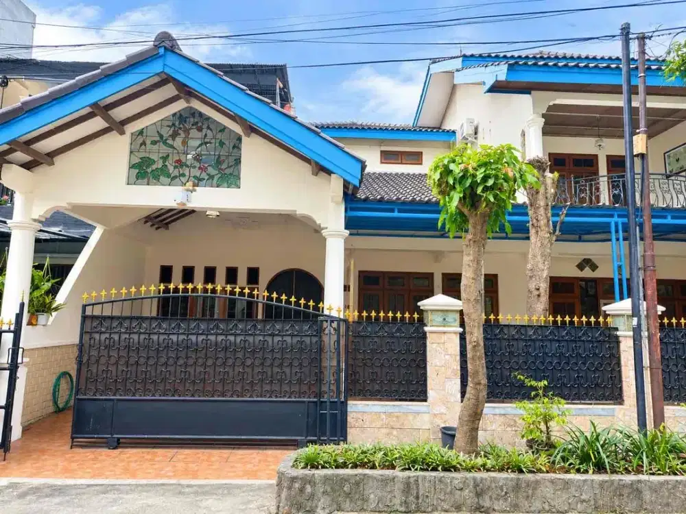 Dijual rumah siap huni  di Kav DKI Jakarta Timur