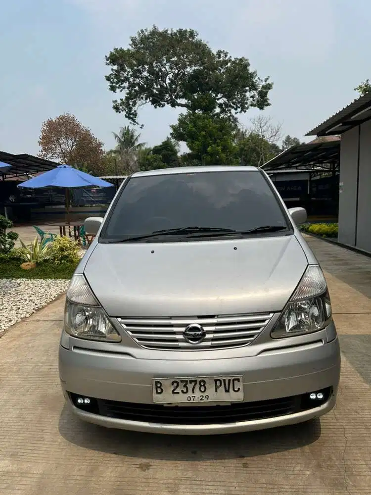 Nissan Serena 2009 Bensin