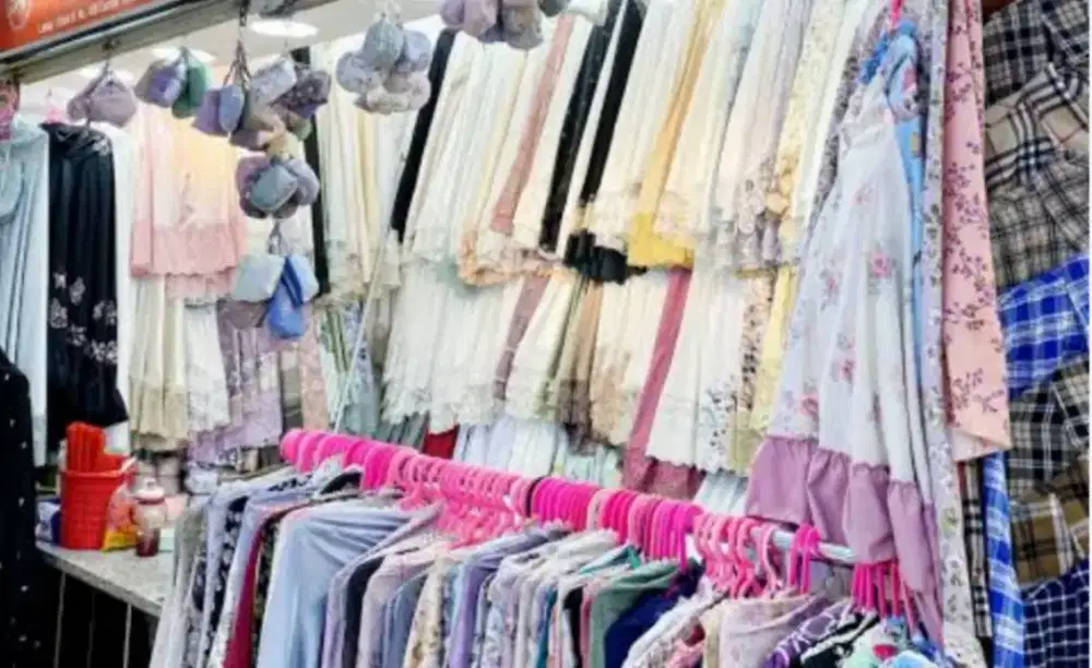 Buka Loker Jaga Toko Mukena di Thamrin city