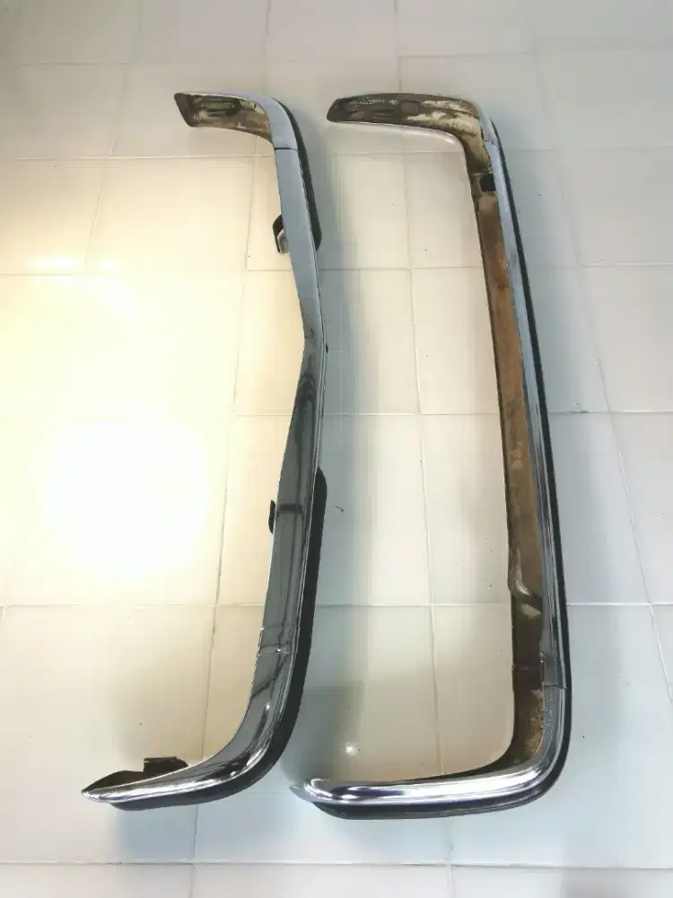 Bumper Mercedes Benz W123