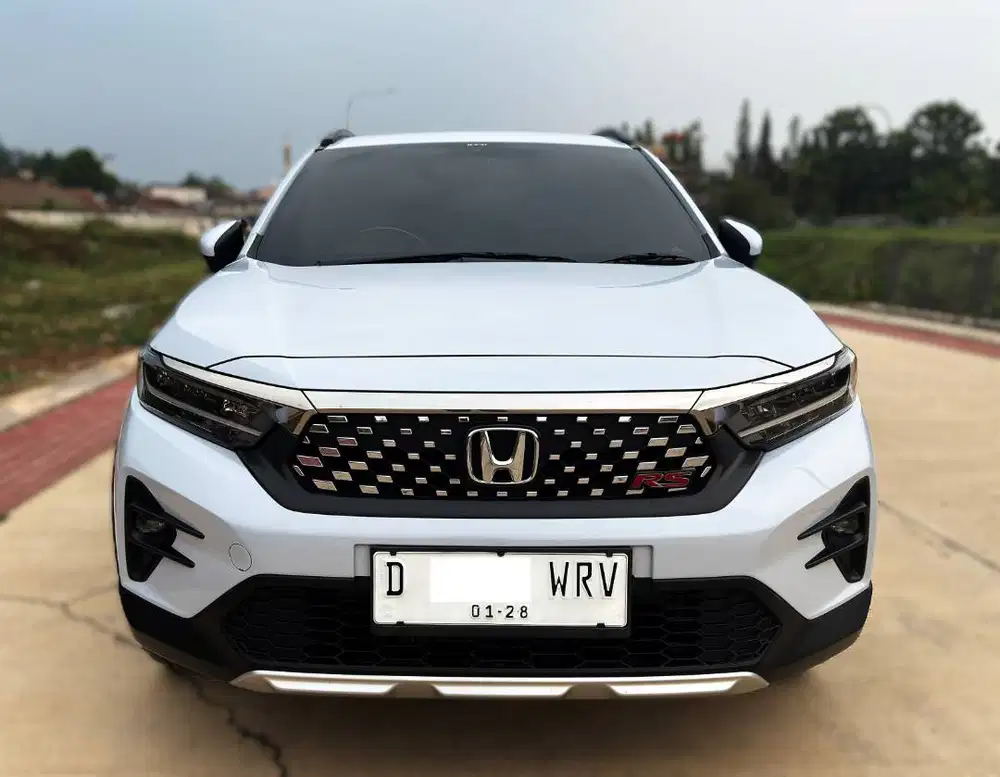 HONDA WR-V WRV PUTIH A/T 2023 LOW KM AUTOMATIC MATIC WHITE