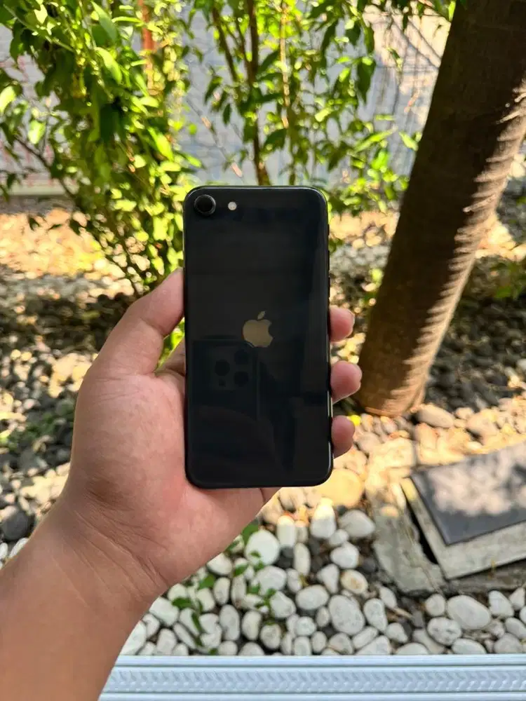 Iphone SE 2020 Gen 2 128 GB Resmi iBox