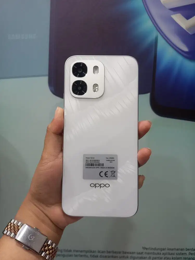 Oppo A6s 8/128 putih