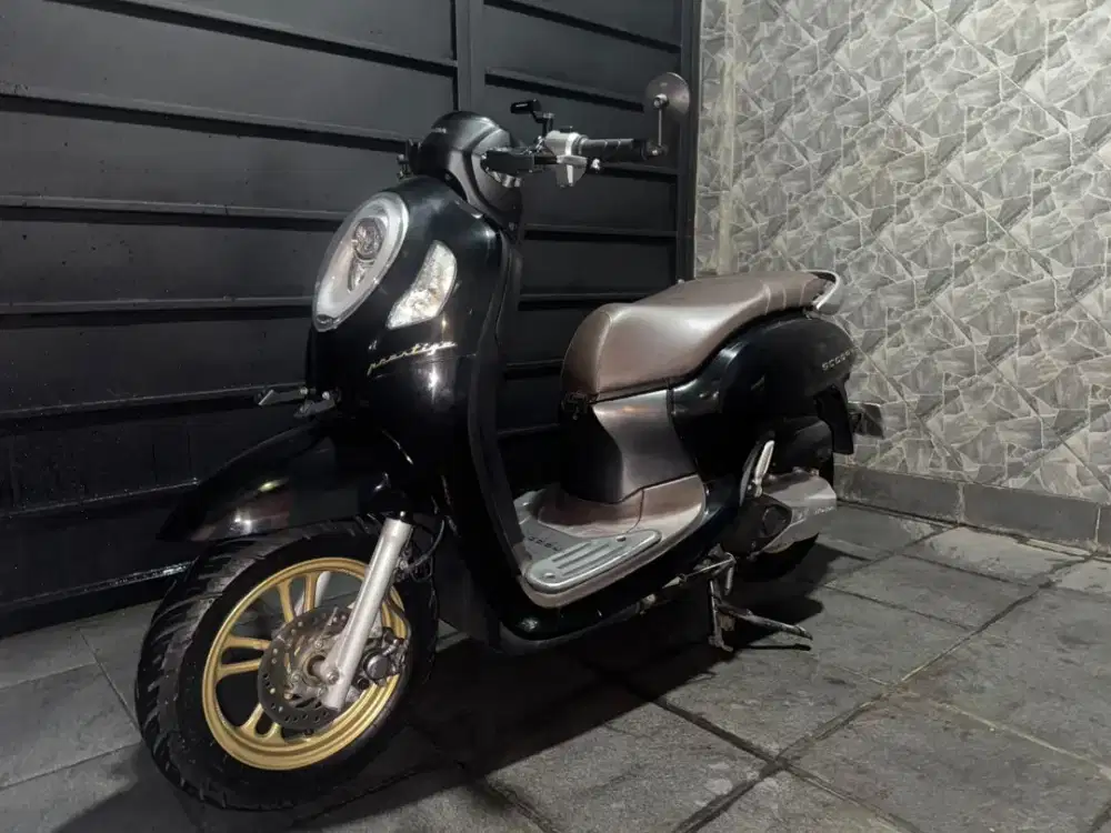 Scoopy prestige 2021