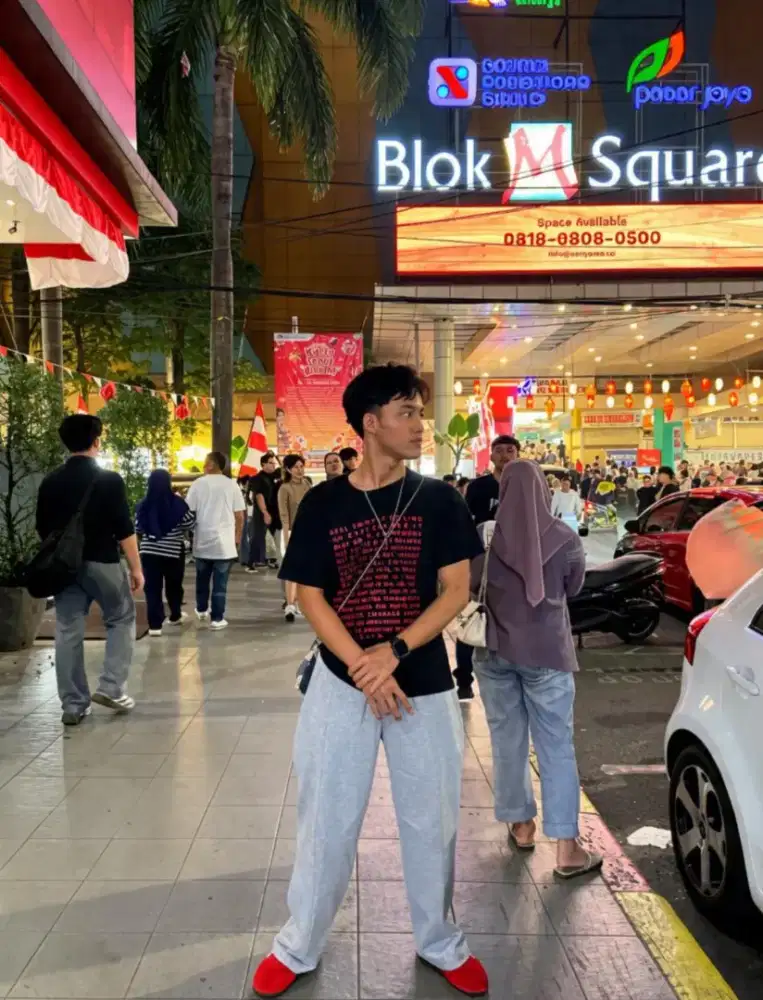 Nyari kerjaan di sekitar jakbar