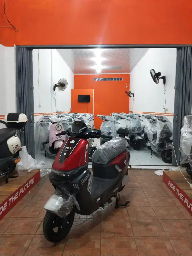 SEPEDA LISTRIK TAMI M9