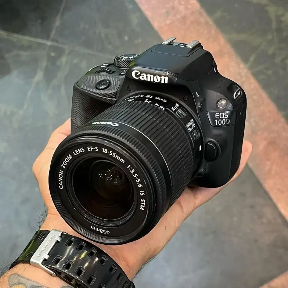 CANON 100d 200d 700d 600d 650d 800d 250d dicari untuk di beli